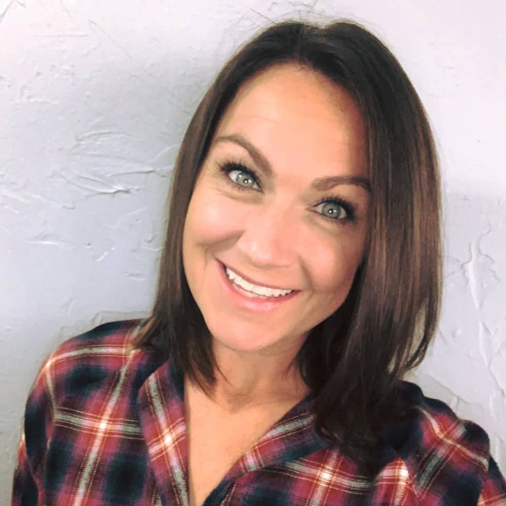 Meet your Posher, Becca